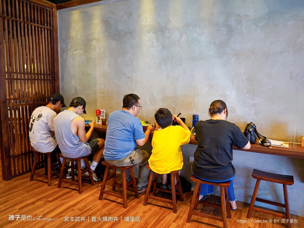 宮本武丼 菜單 宮本武丼直火肉山燒肉丼 埔里店 埔里美食 燒肉丼飯 南投美食 餐廳 小吃 肉控 埔里餐廳 外帶