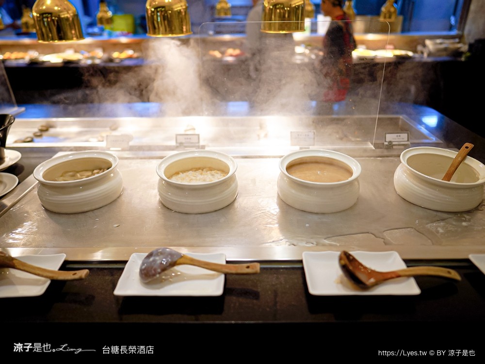 長榮飯店台南 台糖長榮酒店 台南住宿 高鐵假期 長榮桂冠自助餐 優惠 游泳池飯店 長榮早餐 評價 親子 遊戲室