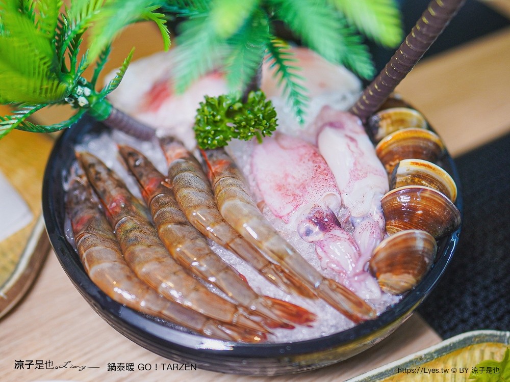 鍋泰暖 台中大里店 菜單 生日壽星優惠 泰式料理 火鍋吃到飽 自助吧 大里美食 親子友善餐廳 冬陰功火鍋 台中聚餐