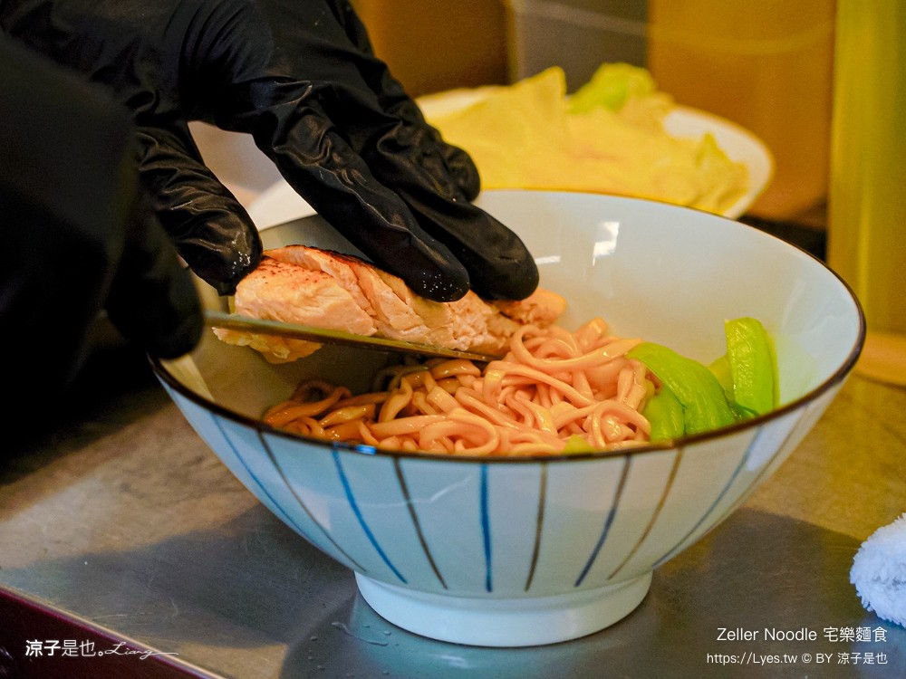 宅樂麵食 zeller noodle 台中美食 牛肉麵 菜單 宅樂建國店 露營風早午餐 網美文青 麵食小吃