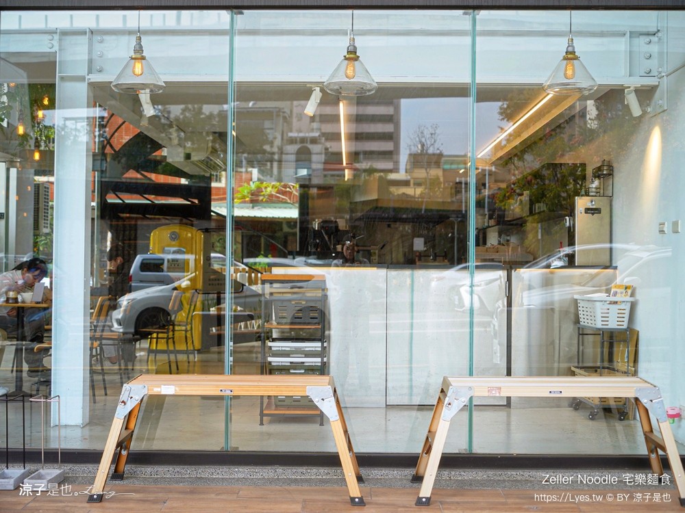 宅樂麵食 zeller noodle 台中美食 牛肉麵 菜單 宅樂建國店 露營風早午餐 網美文青 麵食小吃