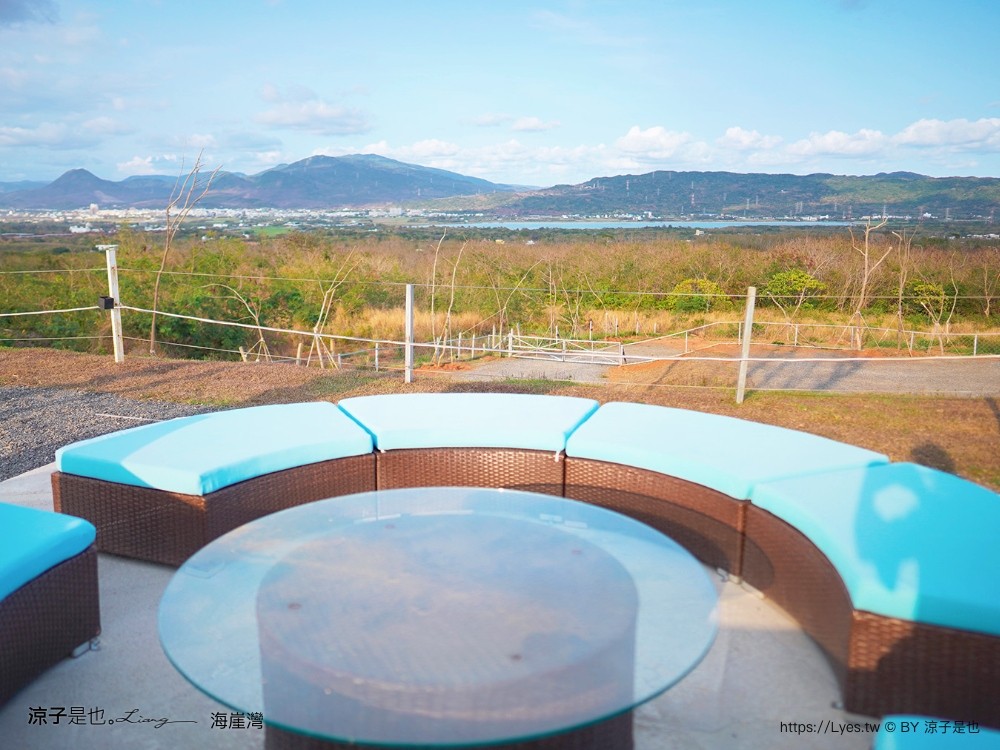 海崖灣 菜單 門票 屏東關山夕陽 墾丁景點 親子景點 墾丁海景 水豚君 草泥馬 笑笑羊