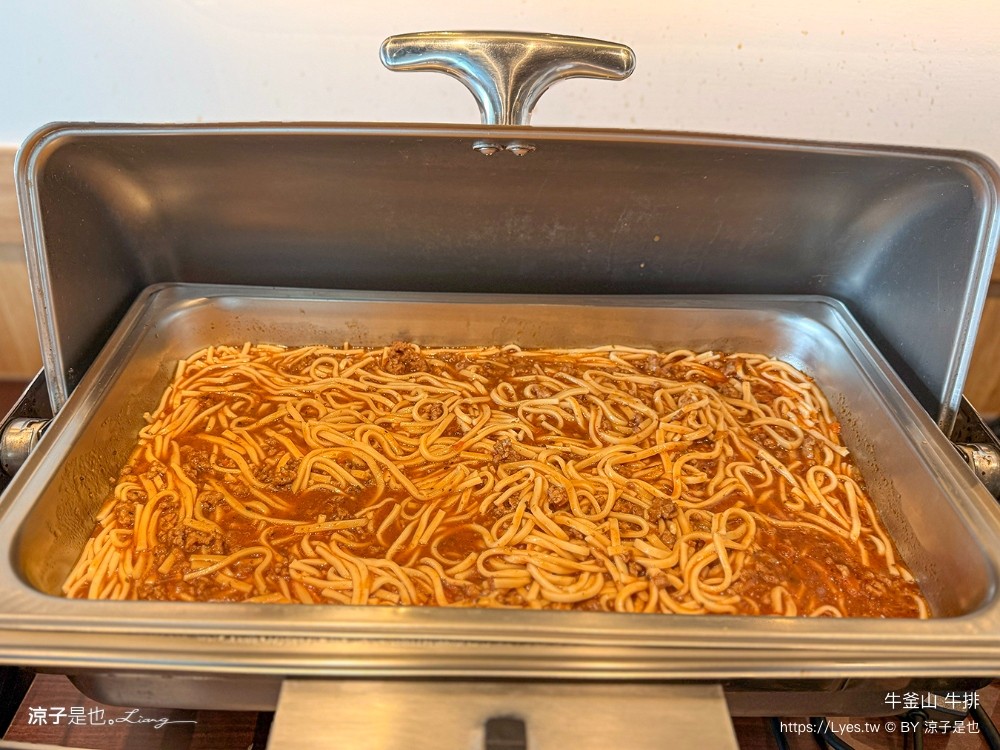 牛釜山牛排 菜單 台中大里店 大里美食 台中牛排 自助吧吃到飽 平價牛排 吃到飽餐廳 台中親子餐廳 慶生餐廳