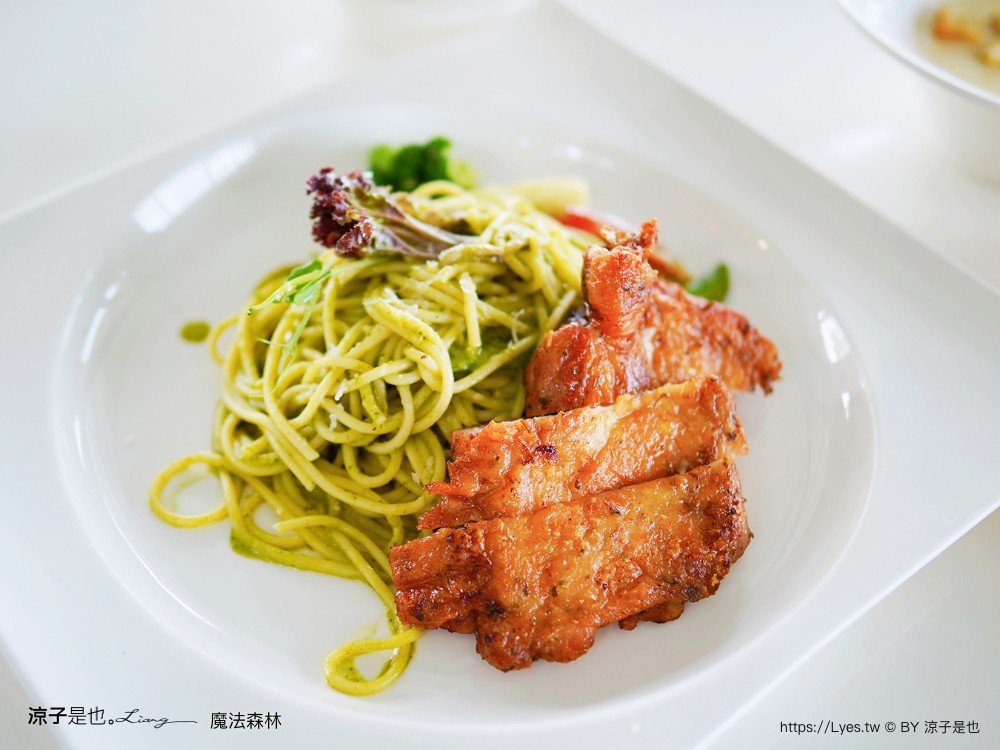 魔法森林景觀咖啡小餐館 菜單 台南景點 玉井景點 魔法森林 天空玻璃步道 台南景觀餐廳推薦