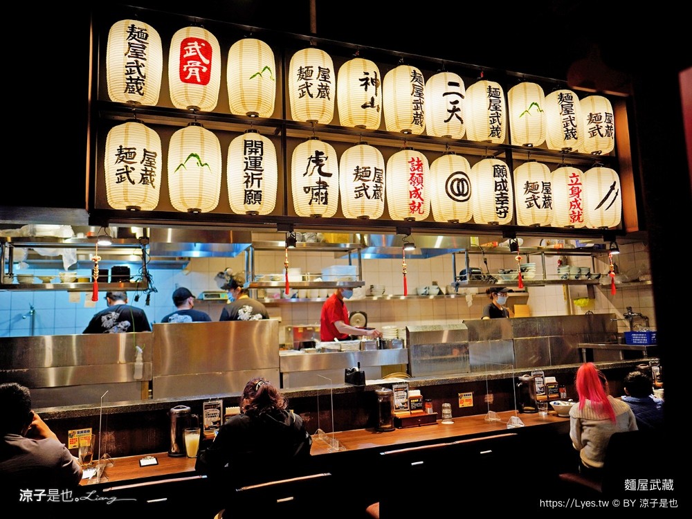 麵屋武藏 武骨 菜單 高雄美食 高鐵左營站 高雄拉麵 訂位 日式拉麵
