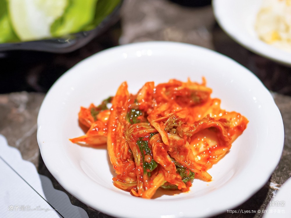 韓食堂 菜單 台北美食 韓式料理 韓國豬腳 水涼麵 辣豆腐鍋 推薦 松山 南京復興站