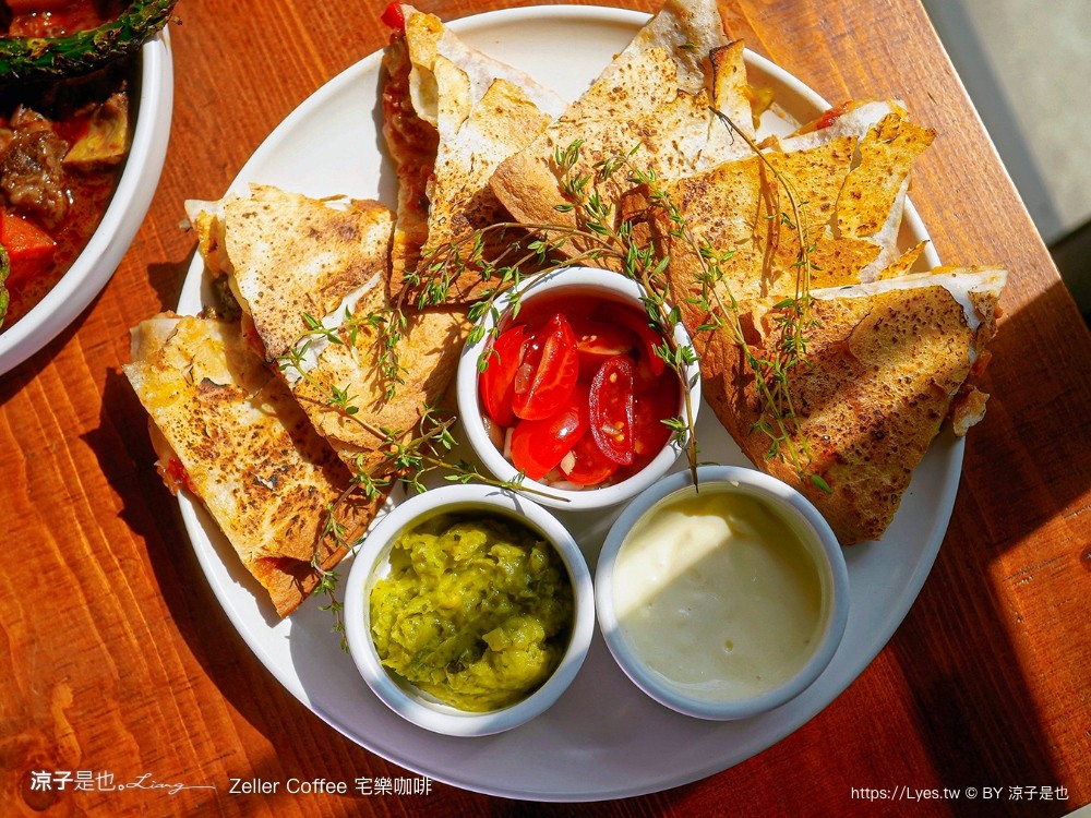 宅樂咖啡 zeller coffee 菜單 大墩旗艦店 台中早午餐 南屯咖啡館 插座 訂位 輕食飲品
