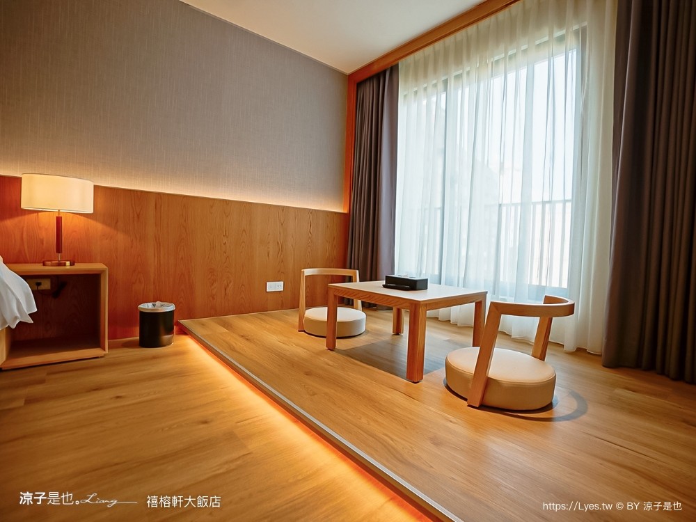 禧榕軒大飯店 台南新開幕 火車站住宿飯店 雙人房 四人房 家庭房 房型開箱 頂樓空中花園泳池 房價