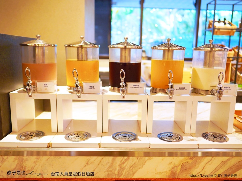 台南 大員皇冠假日酒店 台南安平住宿 親子飯店 泳池 安平 早餐 自助餐 海景房