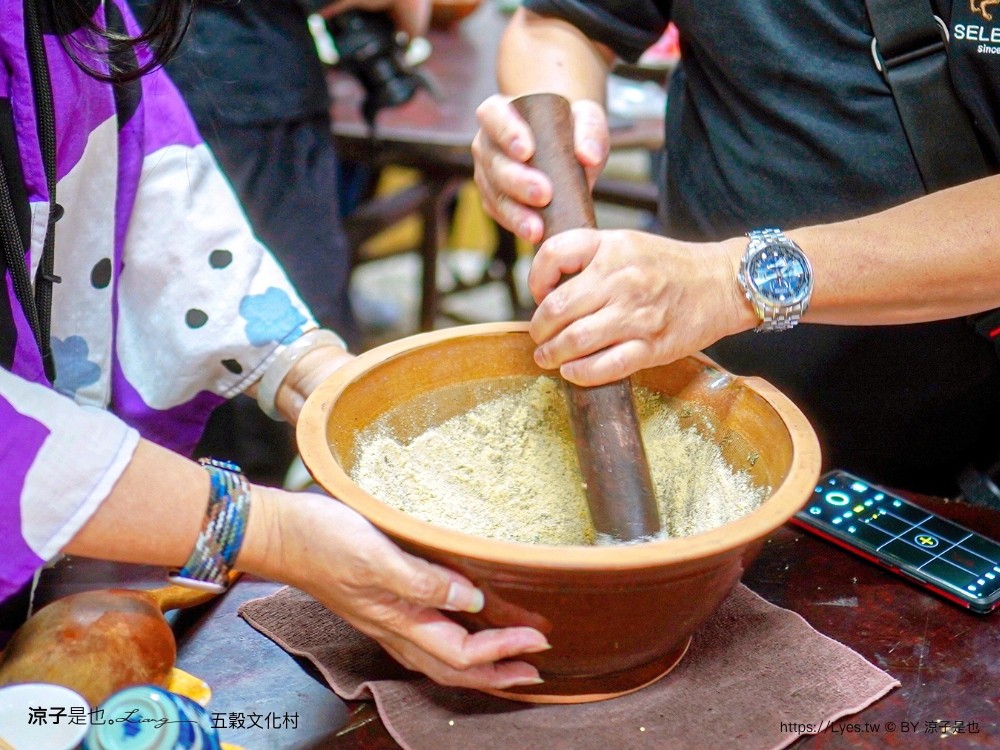 五穀文化村 苗栗 公館景點 親子景點 免門票 陶瓷觀光工廠 親子diy 五穀擂茶 陶瓷彩繪