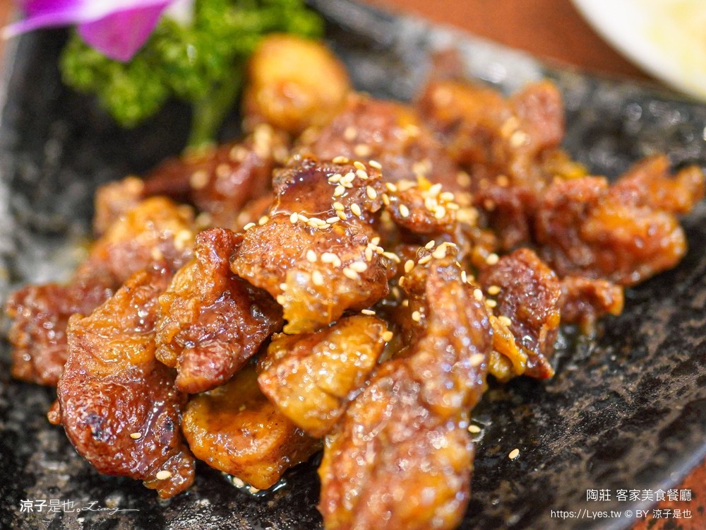 陶莊客家美食餐廳 台中大坑美食 客家料理推薦 放山雞 台中合菜餐廳 聚餐推薦 客家美食 有停車場