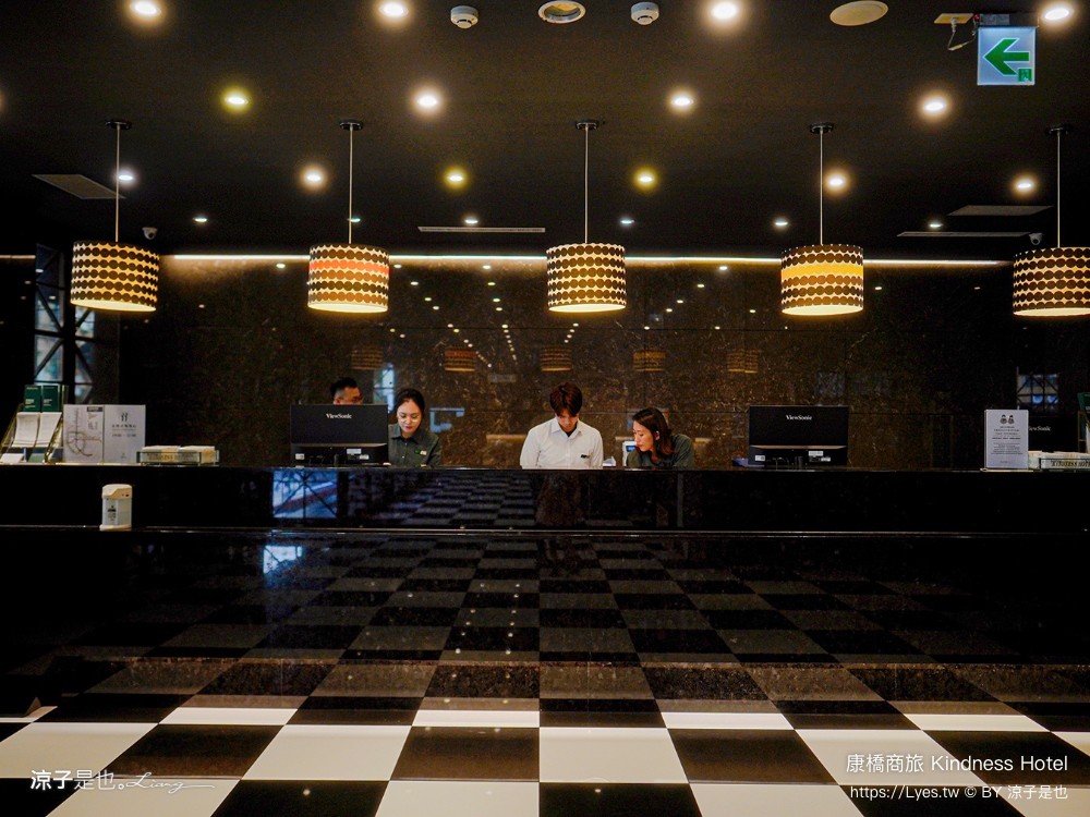 康橋商旅 康橋商旅覺民館 早餐 宵夜 吃到飽 房型 高雄康橋商旅 高雄住宿推薦 高雄平價飯店 親子飯店 kindness hotel