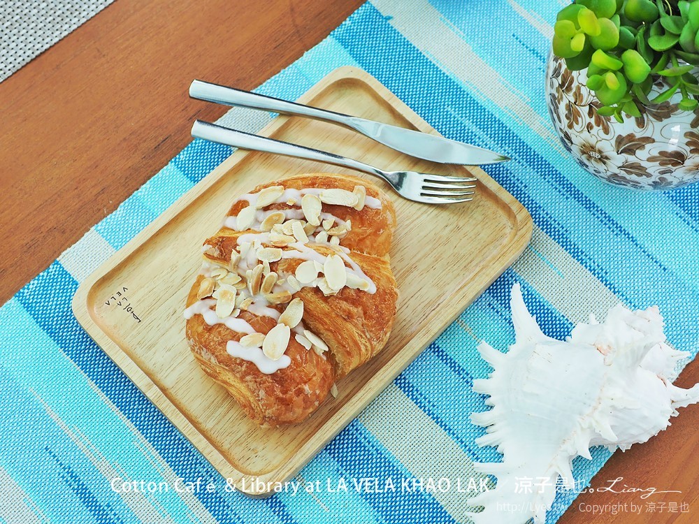 cotton café library la vela khao lak