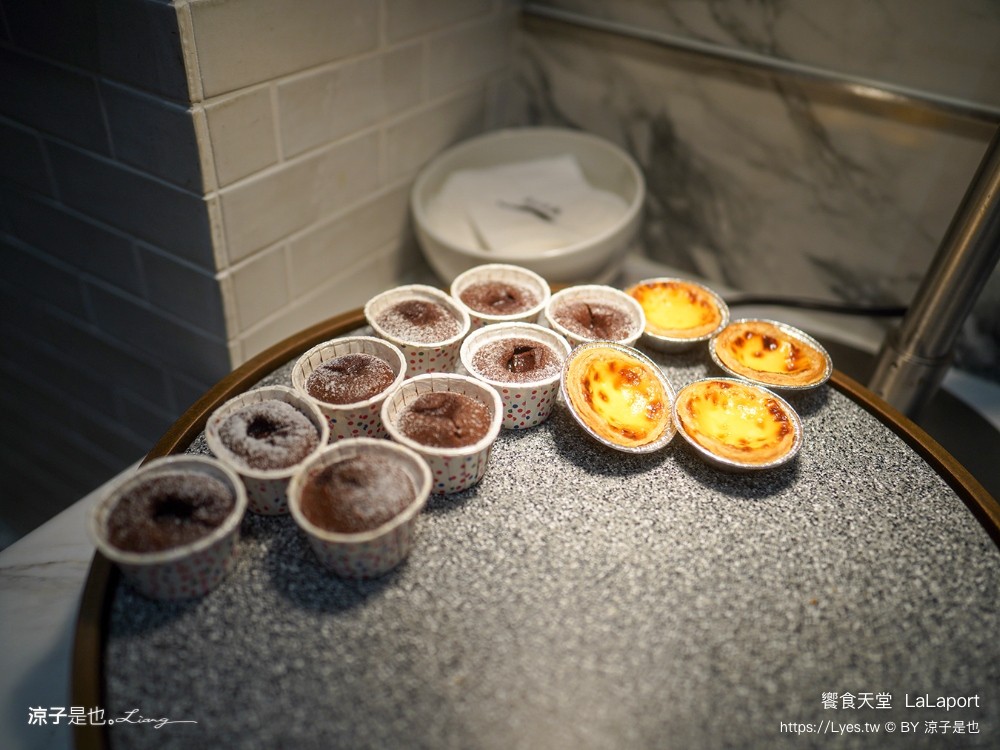 饗食天堂 lalaport 台中吃到飽推薦 必吃料理 台中美食 吃到飽餐廳 buffet 價位 牛排 生魚片 甜點