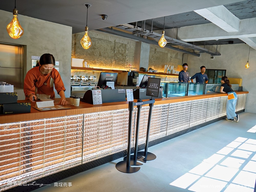 南埕衖事 菜單 2022台南爆紅景點 森林系網美 冰淇淋店 伴手禮 飯店改建 日本建築大師 藤本壯介 迷路