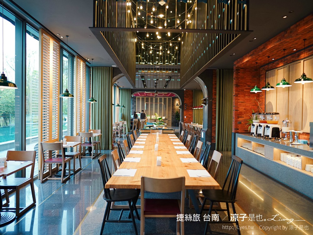 Just Café 捷食藝 捷絲旅台南虎山館 早餐 游泳池 台南住宿推薦 優惠 台南親子飯店 十鼓文化村 餐廳