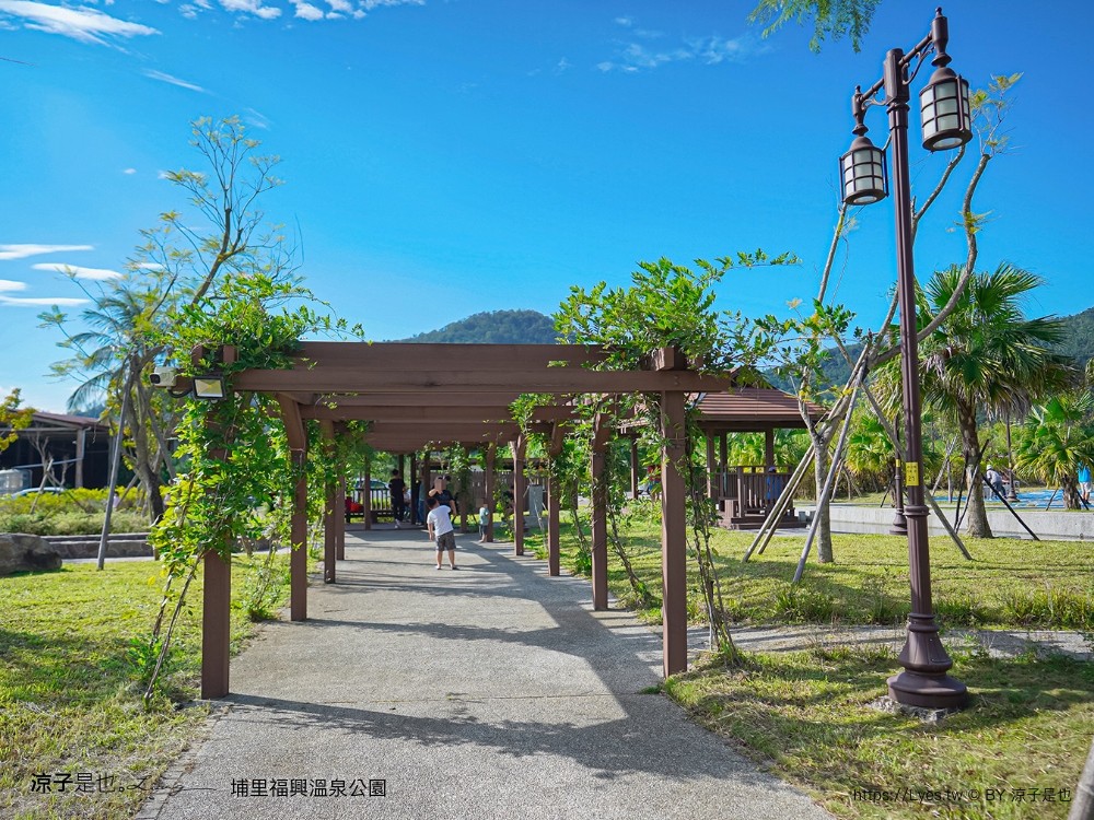 福興溫泉區親子共融公園 埔里 日式溫泉公園 南投景點 溫泉主題 埔里親子公園 泡腳池 攀爬網 沙坑 親子景點