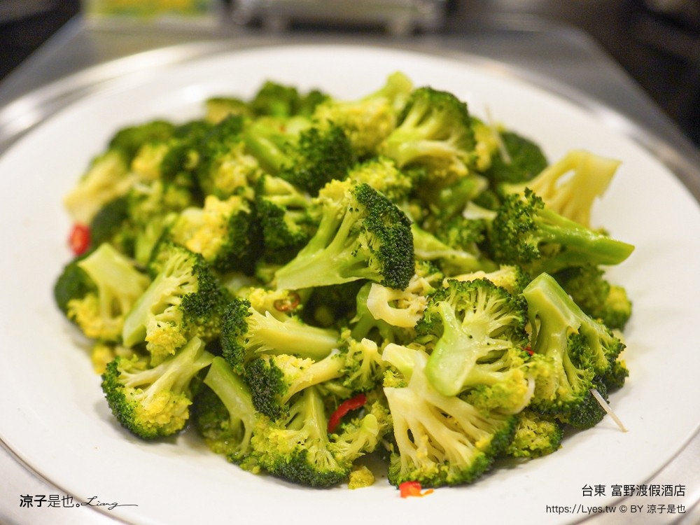 台東富野渡假酒店 台東吃到飽 台東住宿 推薦 一泊二食 宵夜 市區飯店 高cp值 親子飯店 台東美食小吃 吃到飽餐廳