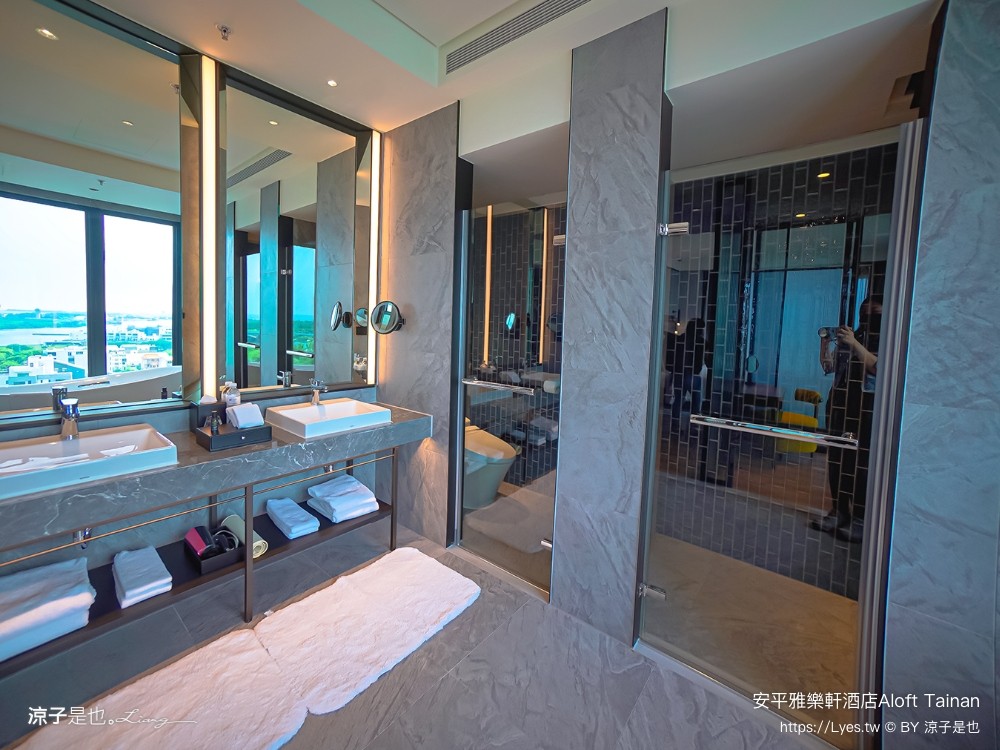 台南安平雅樂軒酒店 台南住宿 台南親子飯店推薦 房型 早餐 兒童遊戲室 健身房 高空酒吧 頂樓夜景 萬豪酒店