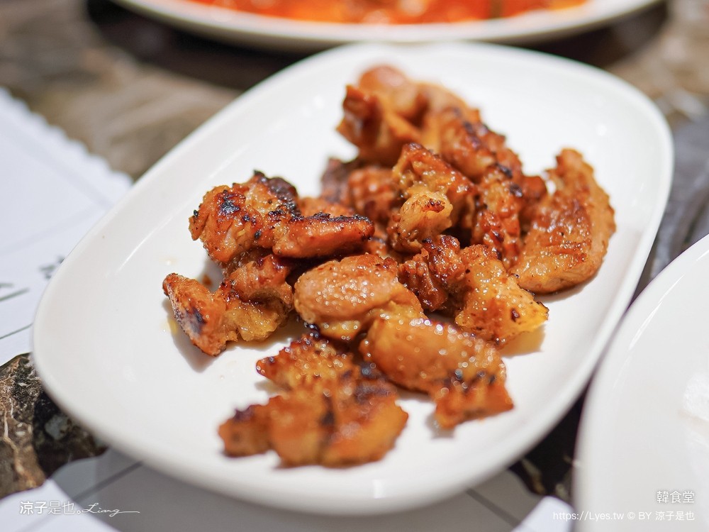 韓食堂 菜單 台北美食 韓式料理 韓國豬腳 水涼麵 辣豆腐鍋 推薦 松山 南京復興站