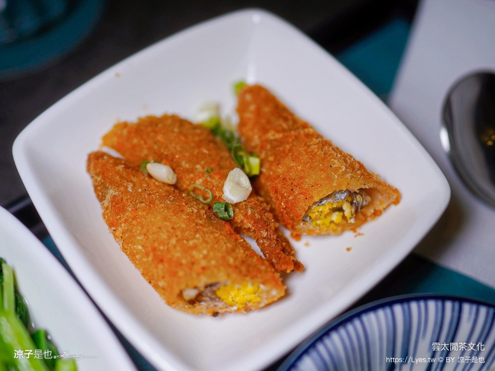 雲太閒茶文化 菜單 台中美食 南屯餐廳 茶點 春水堂 藝術 停車場 包廂低消 價位