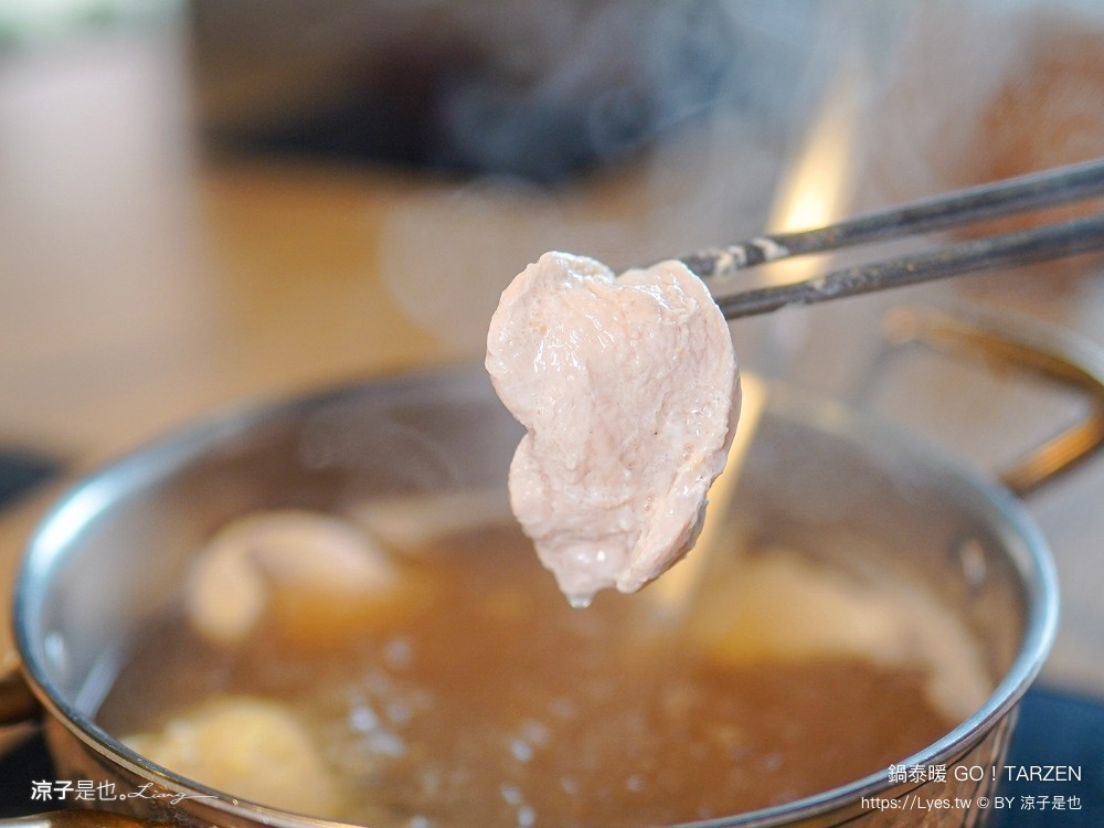 鍋泰暖 台中大里店 菜單 生日壽星優惠 泰式料理 火鍋吃到飽 自助吧 大里美食 親子友善餐廳 冬陰功火鍋 台中聚餐