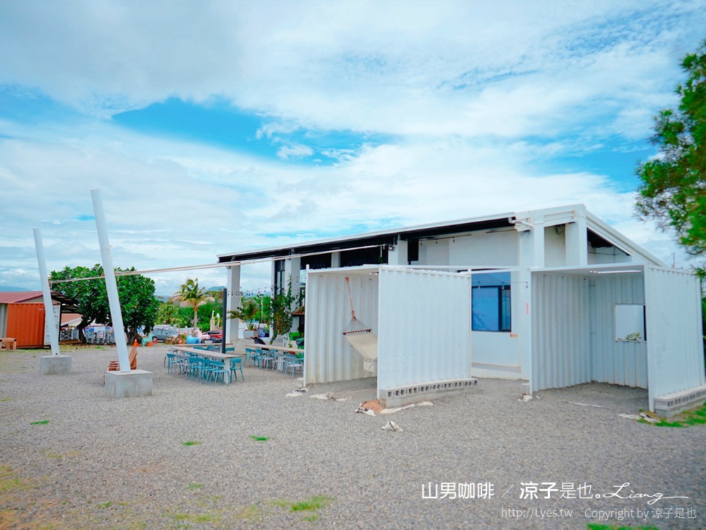 山男咖啡 菜單 屏東恆春 墾丁咖啡館 海景餐廳 網美打卡 甜點 低消 交通