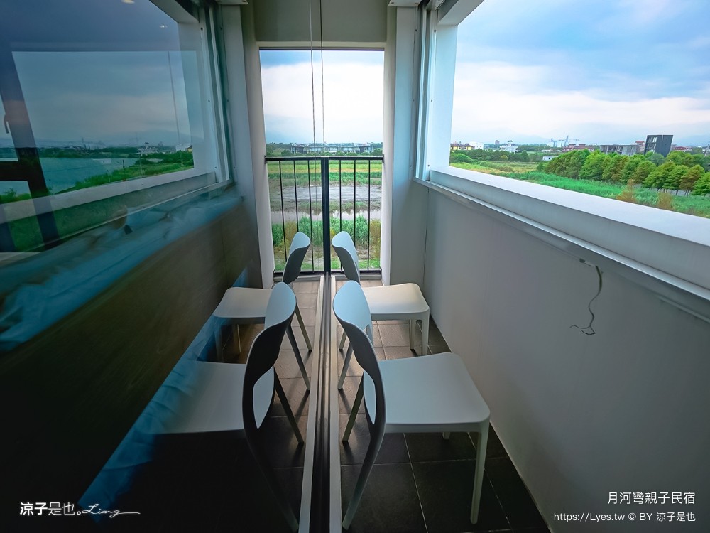 月河彎親子民宿 宜蘭親子住宿 飯店 溜滑梯房型 早餐 球池 城堡 樹屋 賽車 寶可夢溜滑梯